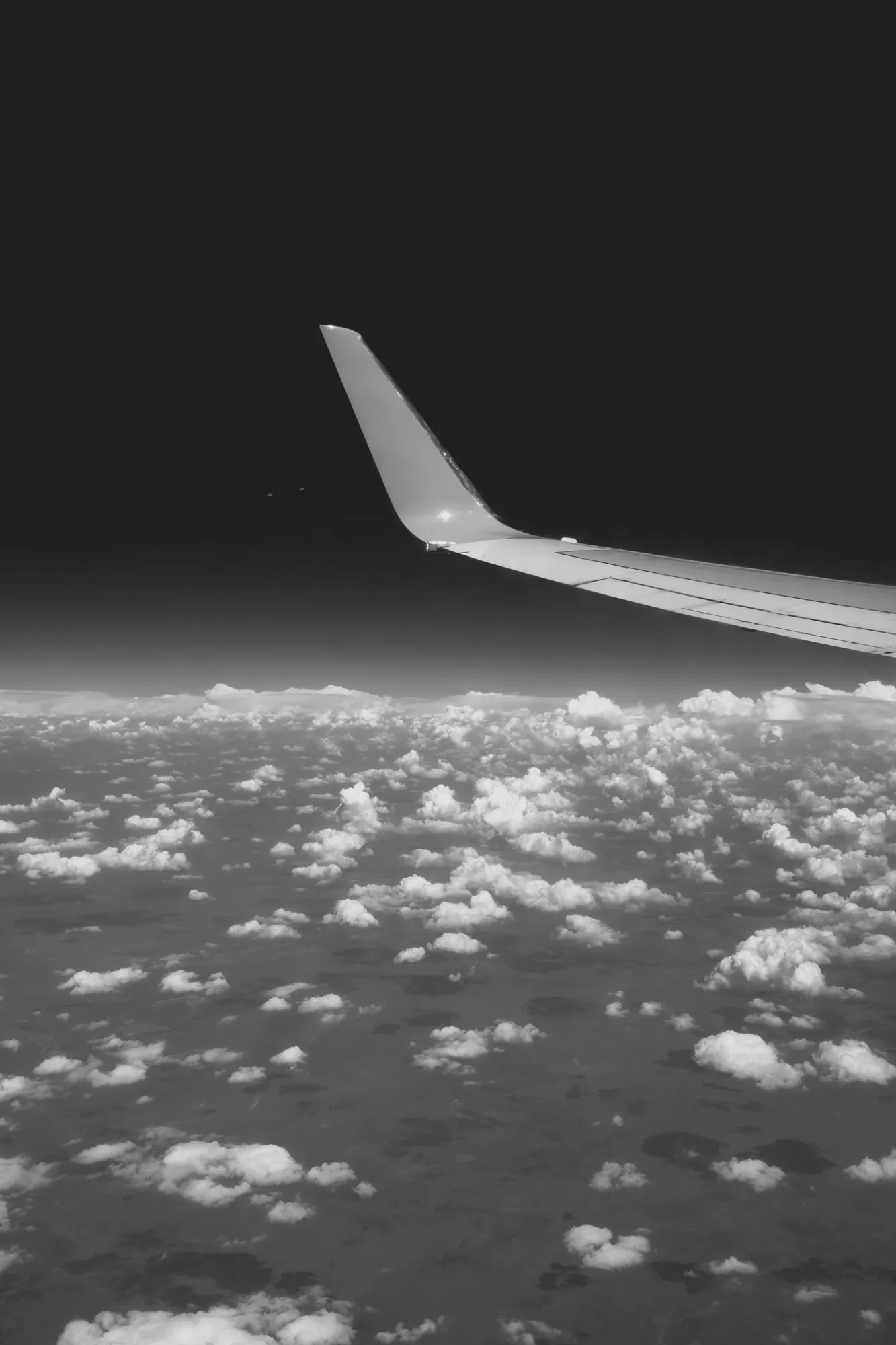 2022-02-12 - Cape Town - Clouds beneath airplane wing